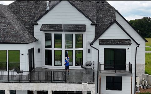 The Dangers of DIY Pressure Washing (and When to Call a Pro)